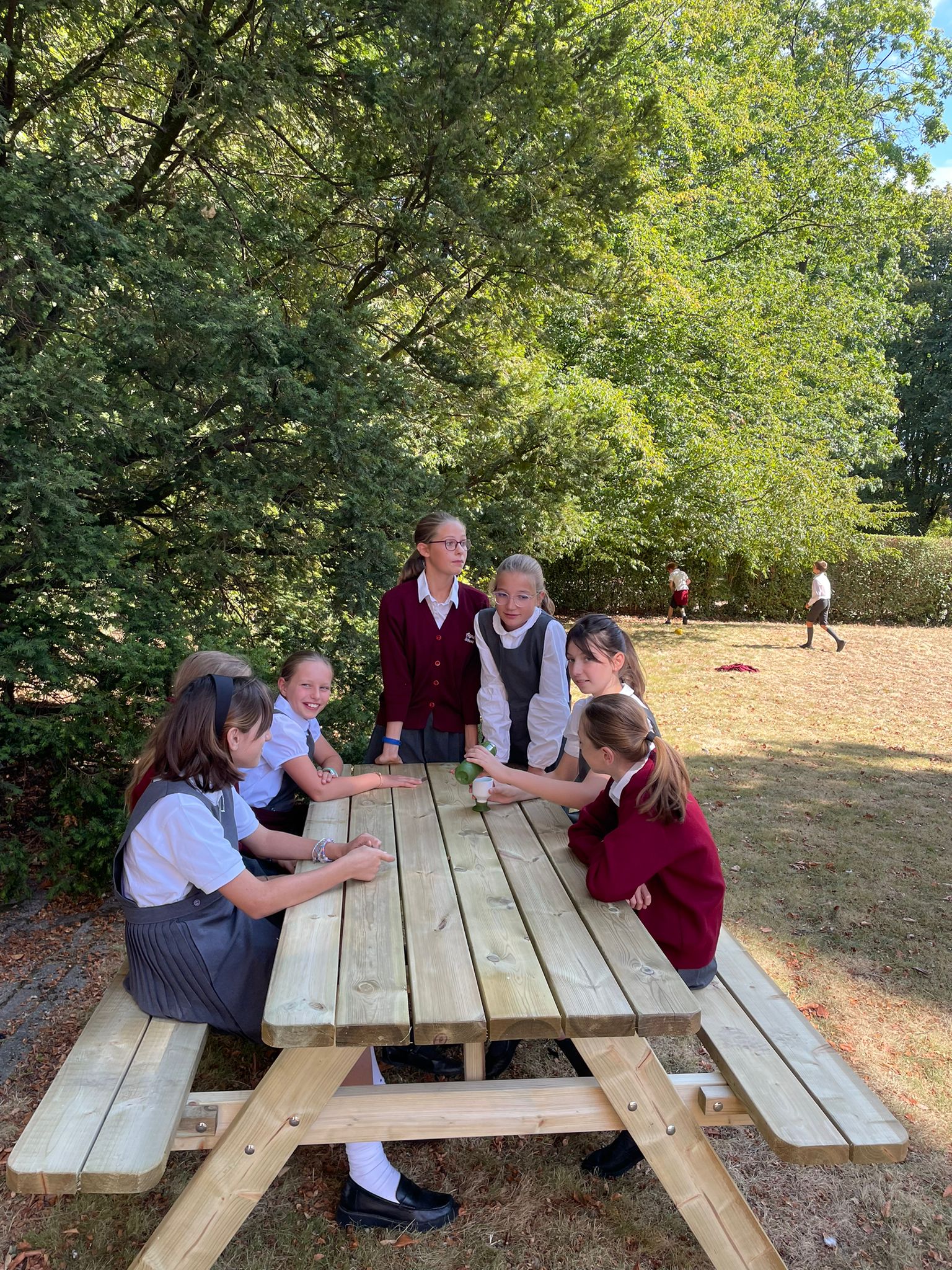 Filles secondaire Agnes School_2